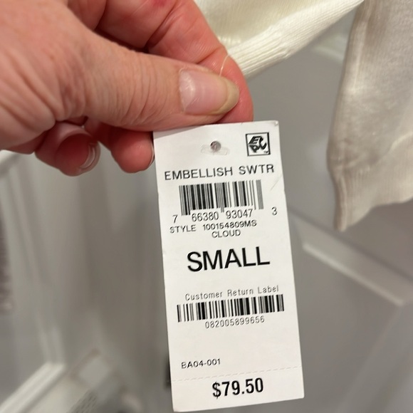 LAST CHANCE! 🔥Charter Club Sequined Sweater. Size S NWT - Picture 4 of 5